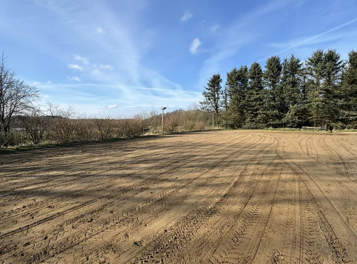 Lån eller investering søges til udvidelse af ridecenter